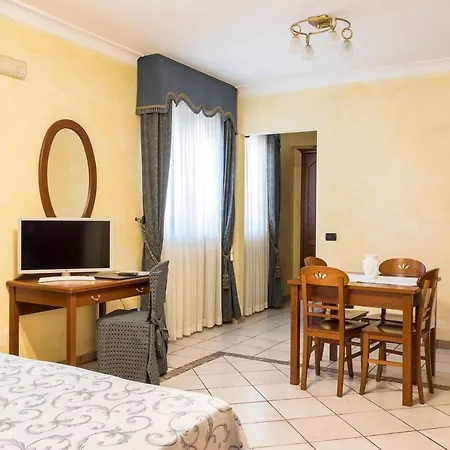 Apart-hotel Alberghiero Eolie 4*