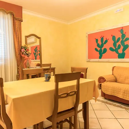 Apart-hotel Alberghiero Eolie 4*