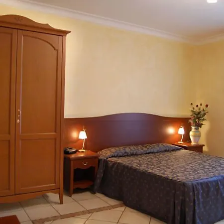 Alberghiero Eolie 4*