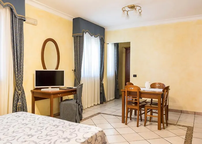 Apartahotel Alberghiero Eolie 4*