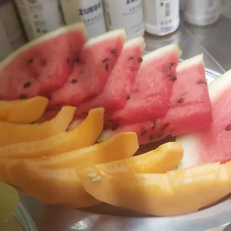 阿尔博吉耶洛伊欧利住宅酒店 4*