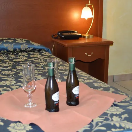 Alberghiero Eolie 아파트호텔 리파리