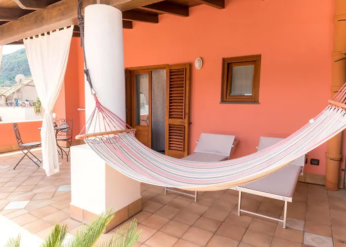 Aparthotel Alberghiero Eolie 4*