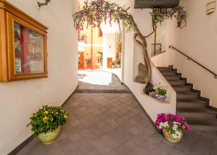 Alberghiero Eolie 4*