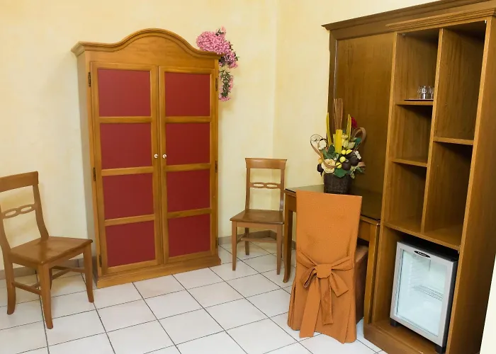 Alberghiero Eolie 4* ليباري